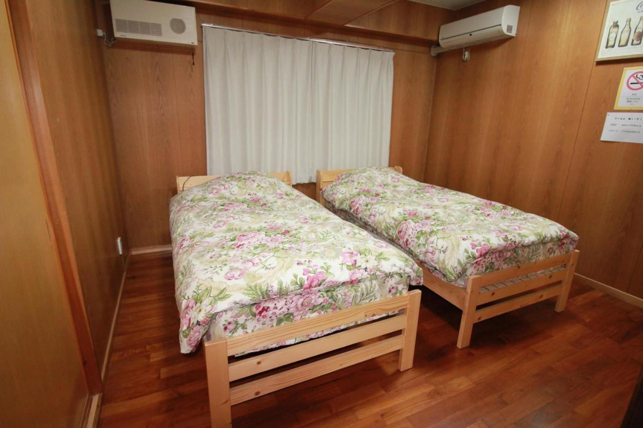 Utopia Mihama Chatan Exterior photo